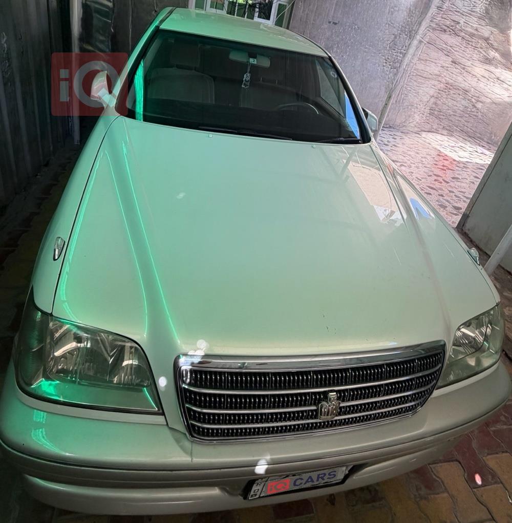 تويوتا كراون